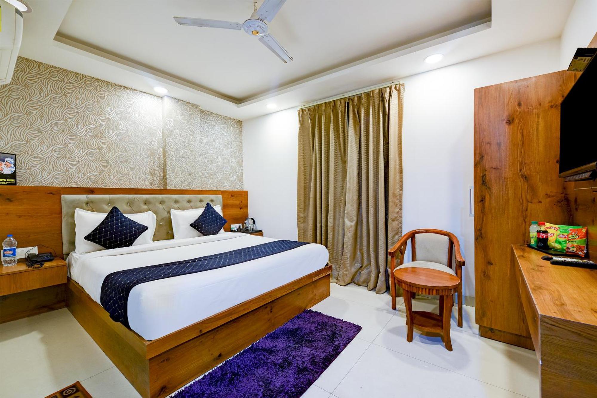 Hotel Grand Qubic Near Delhi Airport นิวเดลี ภายนอก รูปภาพ